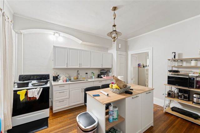 133 Cottage Street, Pawtucket, RI 02860