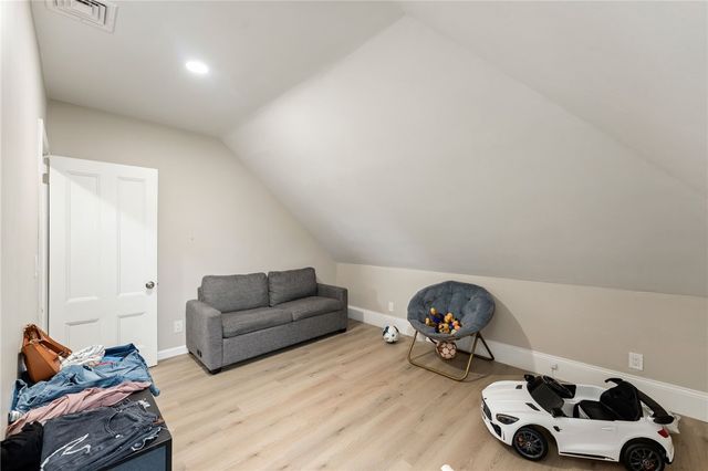 133 Cottage Street, Pawtucket, RI 02860