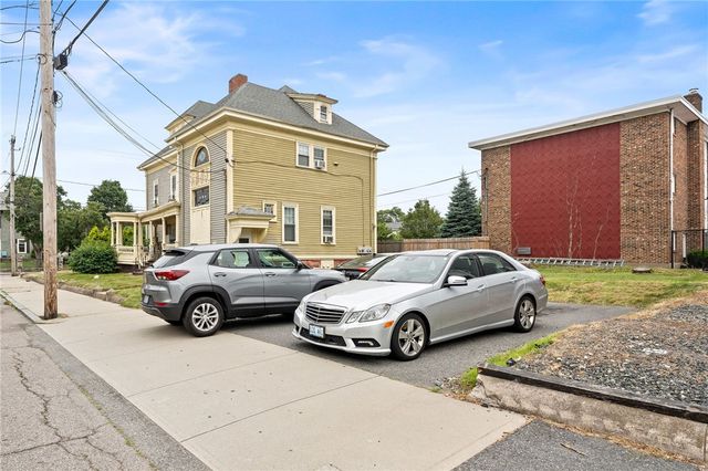 133 Cottage Street, Pawtucket, RI 02860