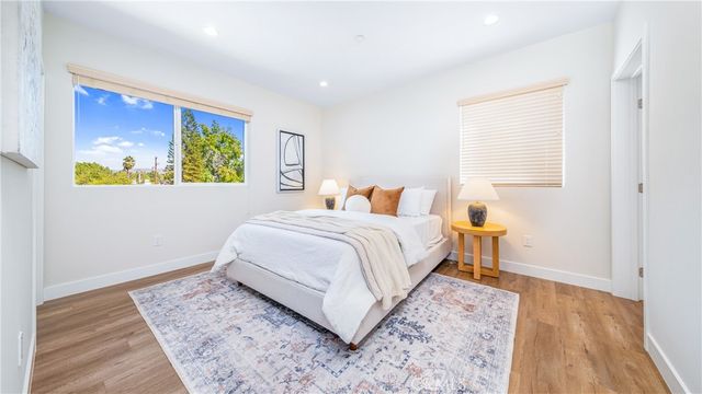 17158 Chatsworth Street 3, Granada Hills, CA 91344