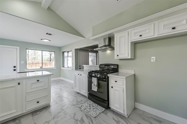 12330 San Lucia River Drive, Houston, TX 77050