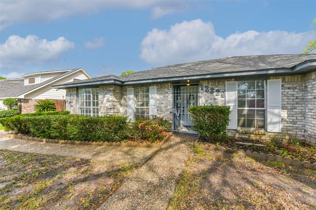 12330 San Lucia River Drive, Houston, TX 77050