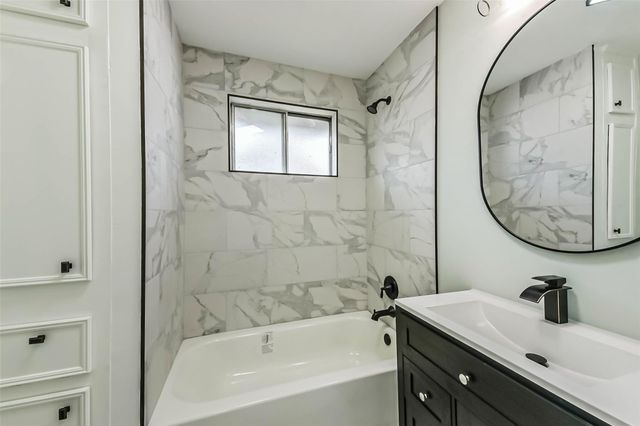 12330 San Lucia River Drive, Houston, TX 77050