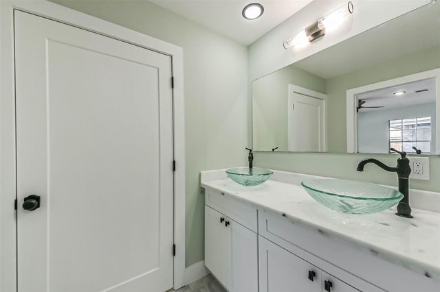 12330 San Lucia River Drive, Houston, TX 77050