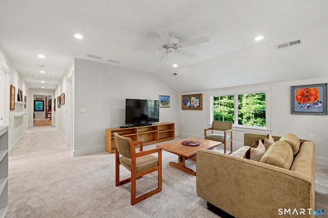 35 Hickory Hill Road, Wilton, CT 06897