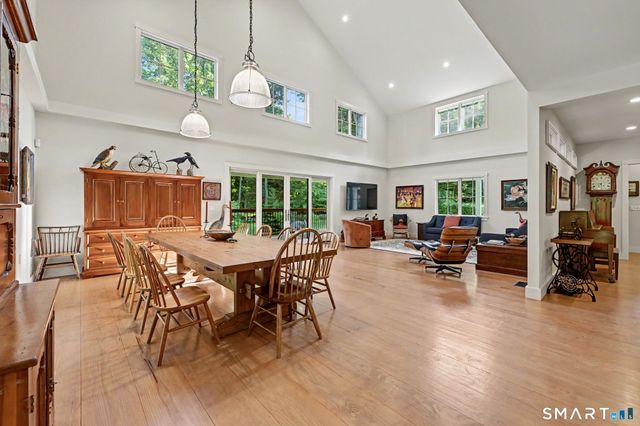 35 Hickory Hill Road, Wilton, CT 06897