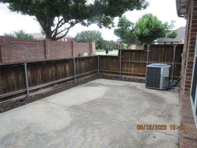 4100 Woodland Trail, Carrollton, TX 75007