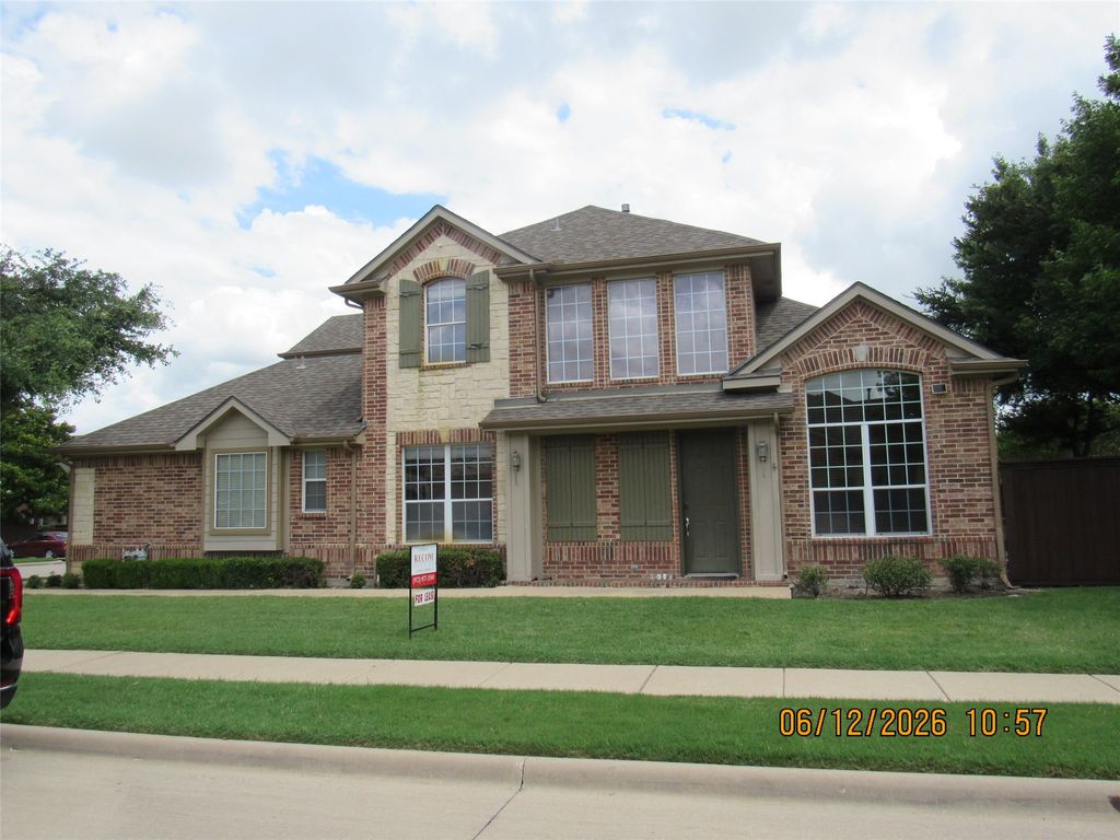 4100 Woodland Trail, Carrollton, TX 75007