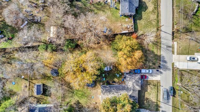 1207 Division Street, Greenville, TX 75401