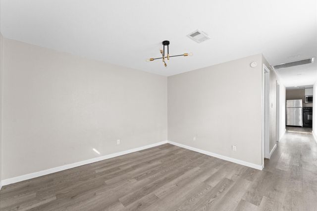 213 Super Street, Houston, TX 77011