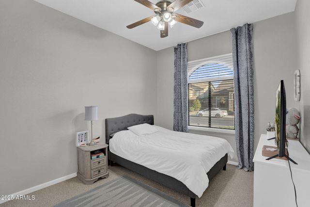 10226 E LAKEVIEW Avenue, Mesa, AZ 85209