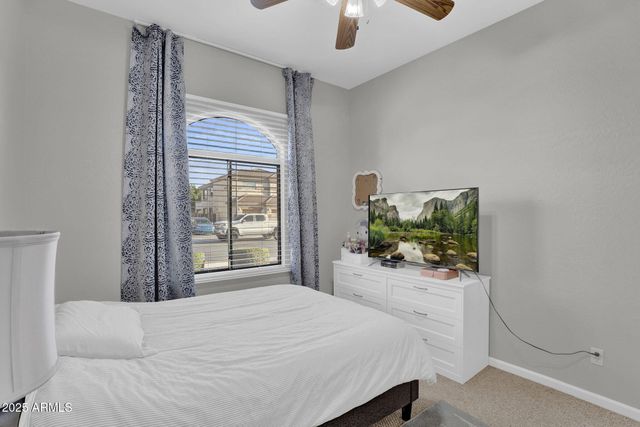 10226 E LAKEVIEW Avenue, Mesa, AZ 85209