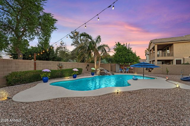 10226 E LAKEVIEW Avenue, Mesa, AZ 85209