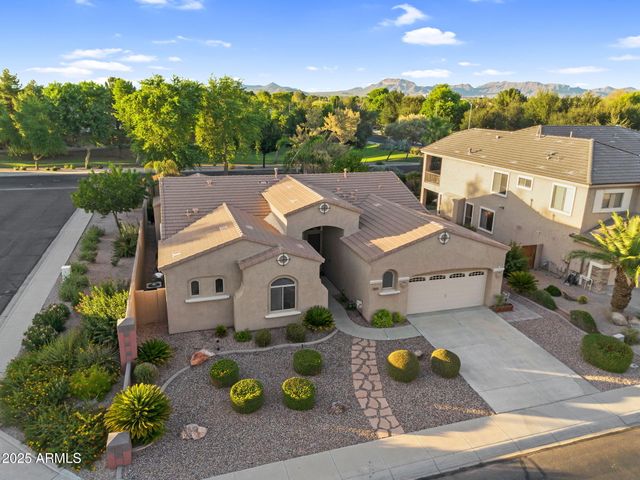 10226 E LAKEVIEW Avenue, Mesa, AZ 85209