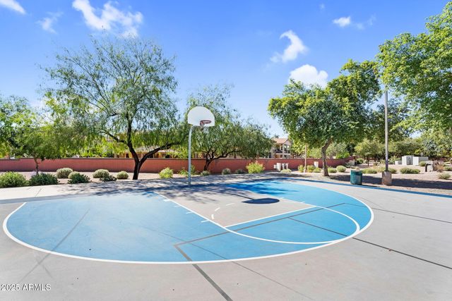 10226 E LAKEVIEW Avenue, Mesa, AZ 85209