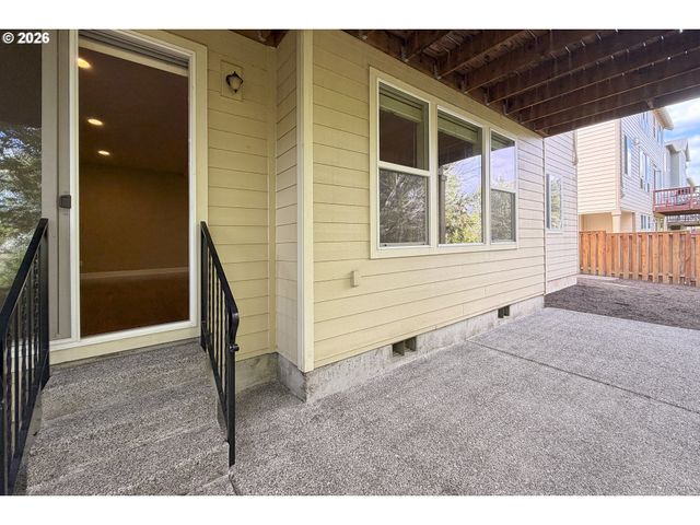 15325 Nw DOMINION Dr, Portland, OR 97229