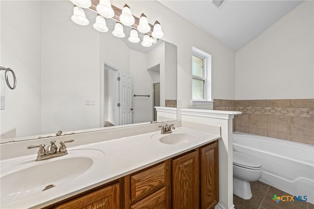 16 Buckskin Loop, Belton, TX 76513