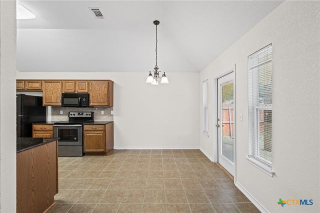 16 Buckskin Loop, Belton, TX 76513