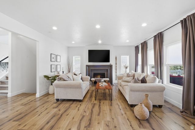 724 W 50 N, Hyrum, UT 84319