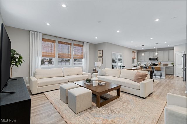 146 Reserve Drive, Tallmadge, OH 44278