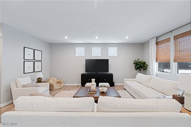 146 Reserve Drive, Tallmadge, OH 44278