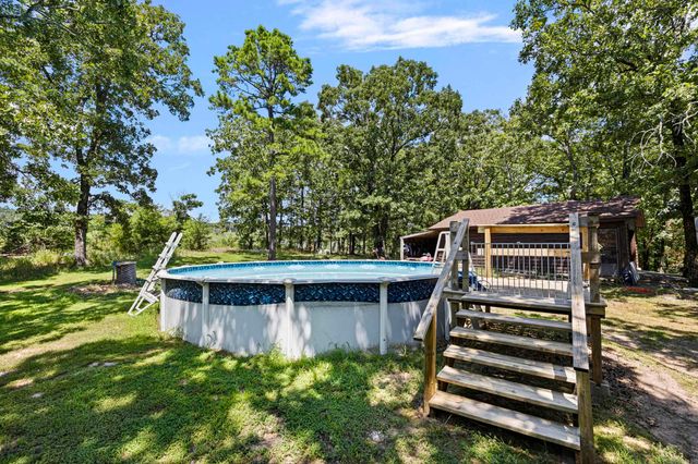 425 Hartwick Ln Lane, Atkins, AR 72823