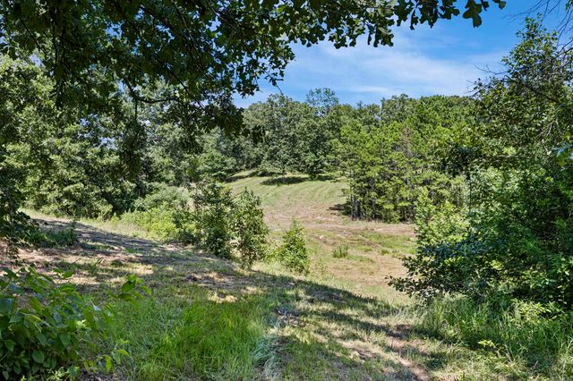 425 Hartwick Ln Lane, Atkins, AR 72823