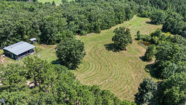 425 Hartwick Ln Lane, Atkins, AR 72823