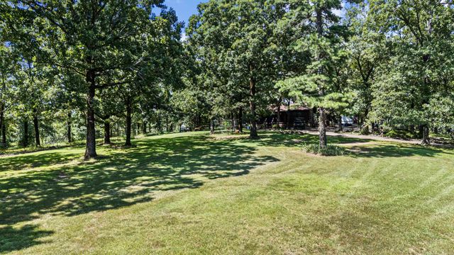 425 Hartwick Ln Lane, Atkins, AR 72823