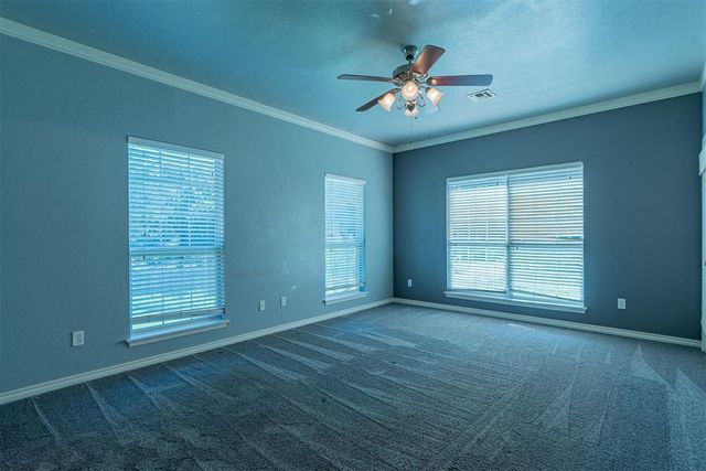 12920 Hedy Avenue, Newalla, OK 74857