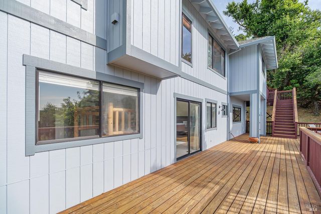 175 Grandview Ave, Novato, CA 94945