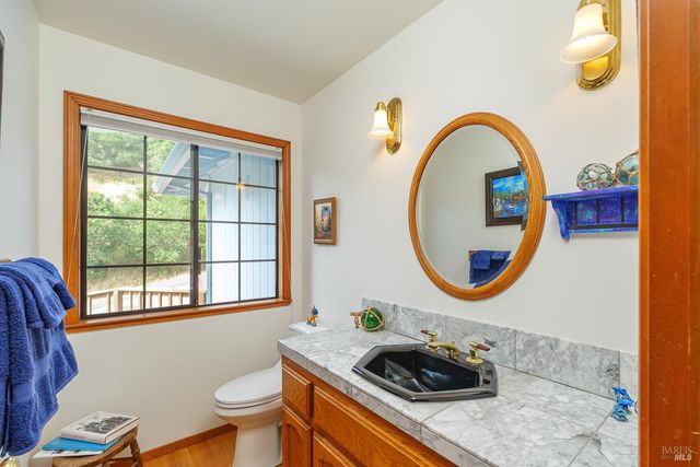 175 Grandview Ave, Novato, CA 94945