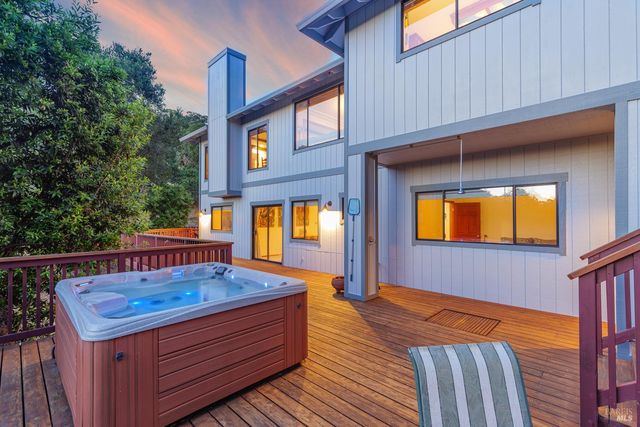 175 Grandview Ave, Novato, CA 94945