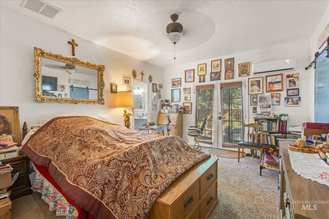 2885 N. Rough Stone Way, Meridian, ID 83646