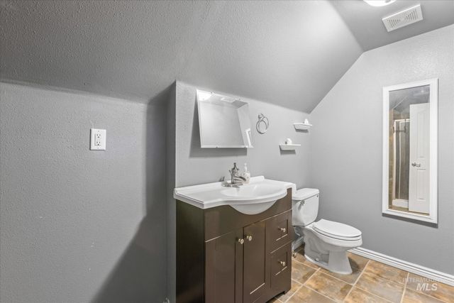 2885 N. Rough Stone Way, Meridian, ID 83646