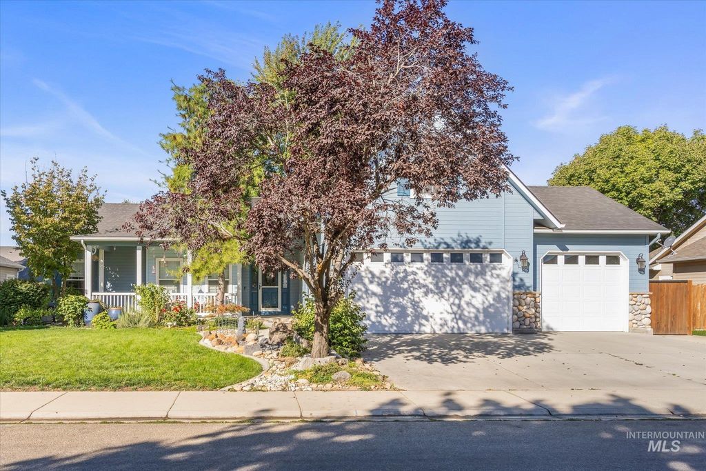 2885 N. Rough Stone Way, Meridian, ID 83646