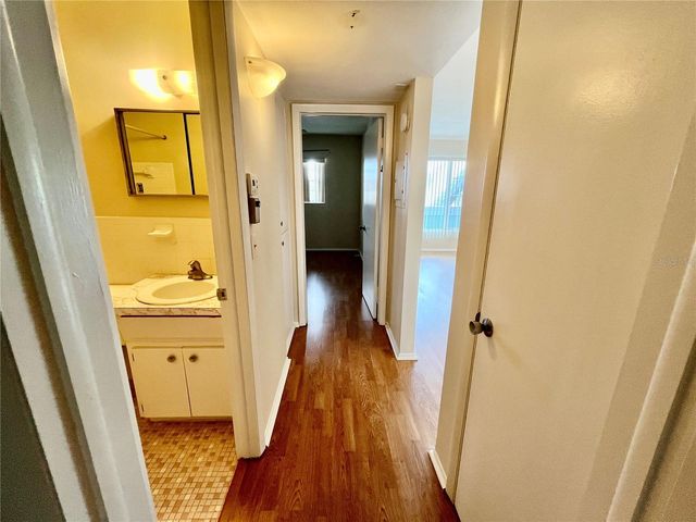 2042 AUSTRALIA WAY W 58, Clearwater, FL 33763