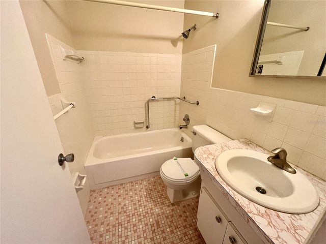 2042 AUSTRALIA WAY W 58, Clearwater, FL 33763