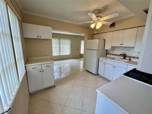 2042 AUSTRALIA WAY W 58, Clearwater, FL 33763
