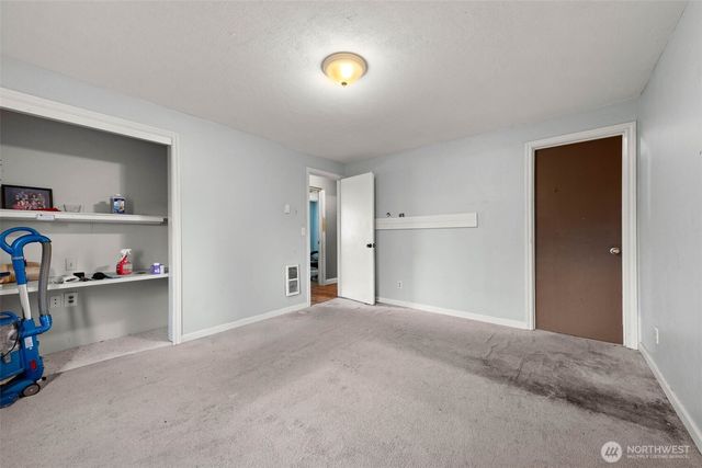 618 NW 4th Place, Battle Ground, WA 98604