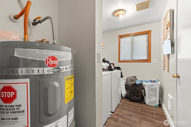 618 NW 4th Place, Battle Ground, WA 98604