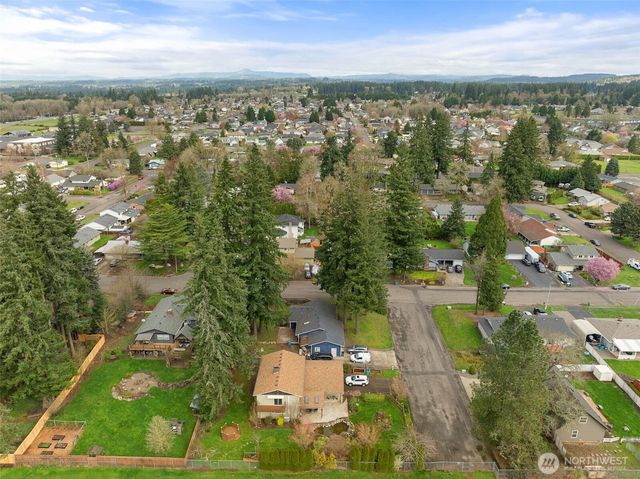618 NW 4th Place, Battle Ground, WA 98604
