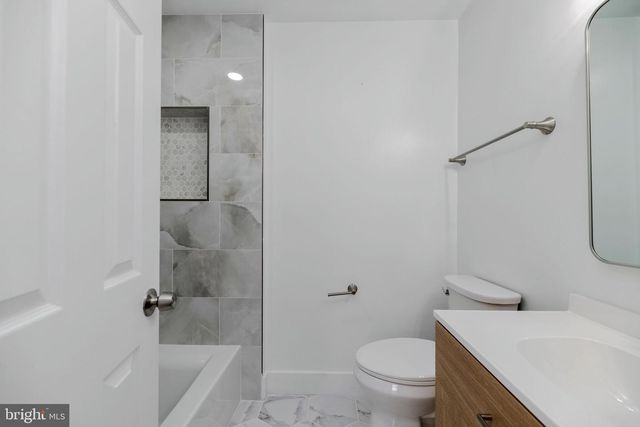 12703 LOCKLEVEN LN, Woodbridge, VA 22192