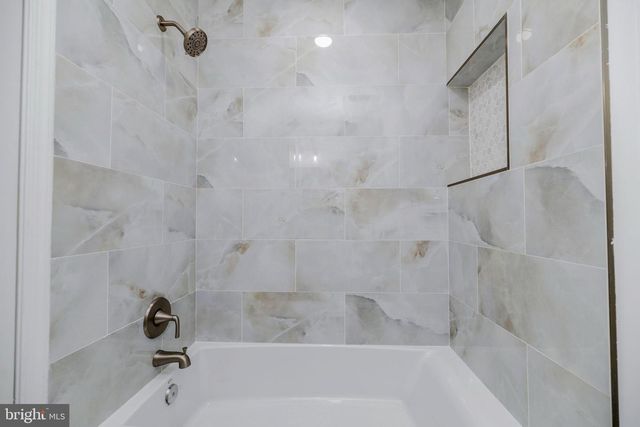 12703 LOCKLEVEN LN, Woodbridge, VA 22192
