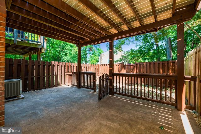 12703 LOCKLEVEN LN, Woodbridge, VA 22192