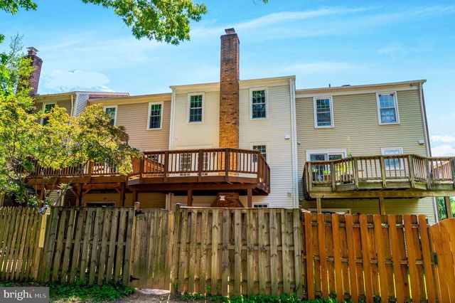 12703 LOCKLEVEN LN, Woodbridge, VA 22192