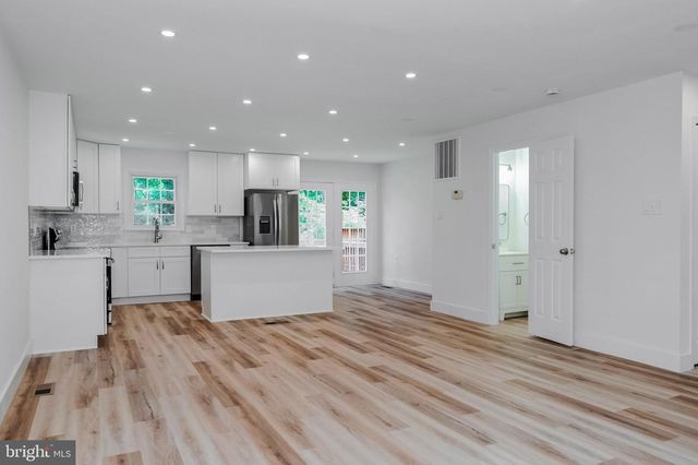 12703 LOCKLEVEN LN, Woodbridge, VA 22192