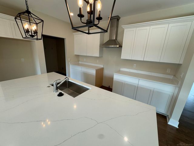 2109 Chesley Road, Sterling Heights, MI 48310