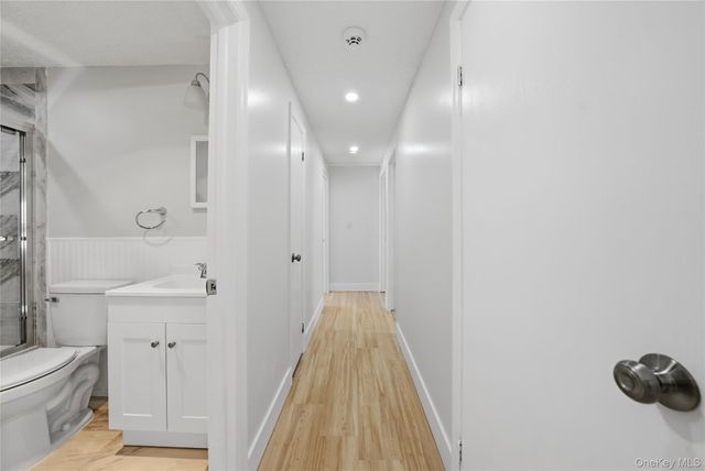 1510 Crotona Park East E, Bronx, NY 10460