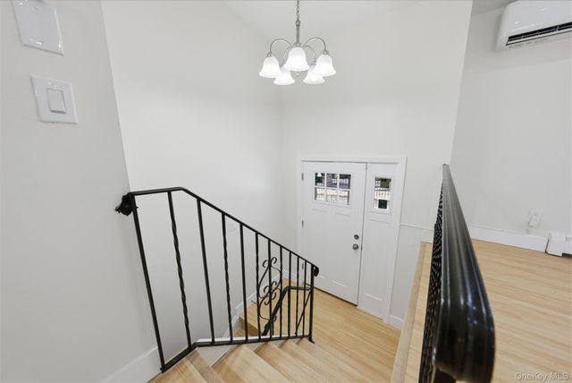 1510 Crotona Park East E, Bronx, NY 10460